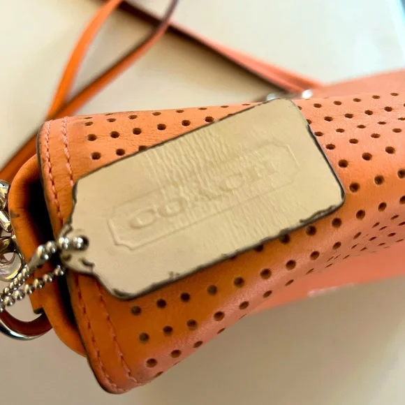 Coach Bag Coral Perforated Leather Penelope Shoulder Purse - Picture 5 of 5